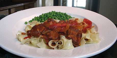 Hurried Goulash with Egg Noodles and Peas