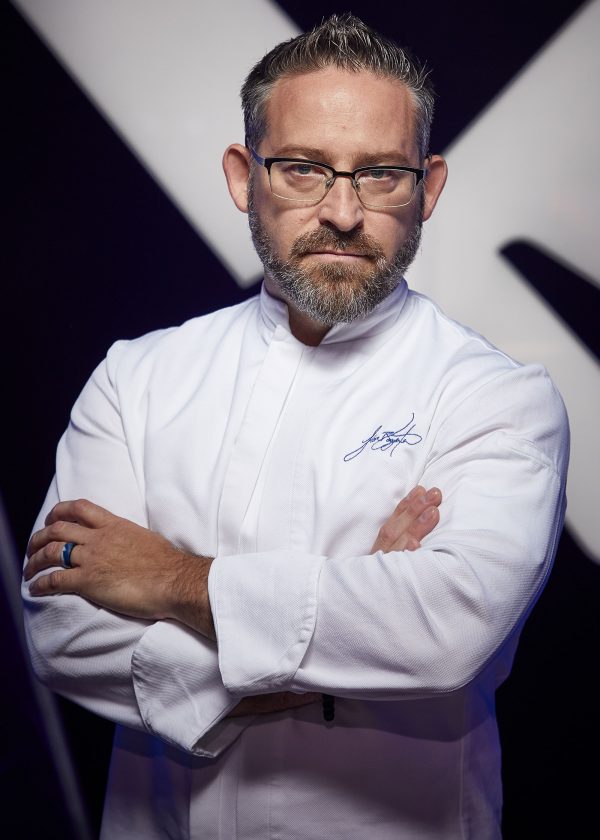 Jason Bangerter competes on Iron Chef Canada