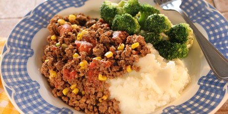 Old Fashioned Beef and Tomato Hash with Mashed Potatoes and Broccoli