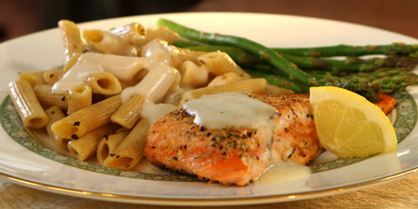 Salmon with Cheese Sauce, Asparagus and Pasta