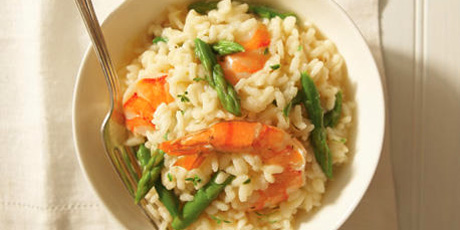 Simple Risotto with Shrimp, Asparagus and Aged Cheddar