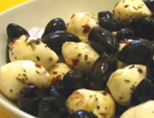 Spicy Kalamata Olives & Bocconcini Balls