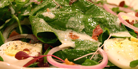 Spinach Salad with Sprouts and Buttermilk Dressing