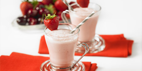 Strawberry Iced Tea Latte