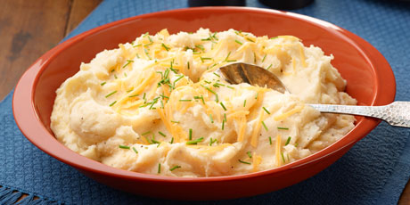 Slow-Cooker Cheddar and Horseradish Mashed Potatoes