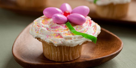 Easter Flower Cupcake