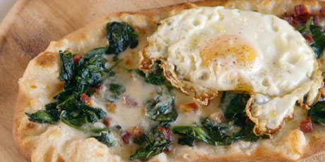 Smoked Scamorza, Spinach and Pancetta Pizza