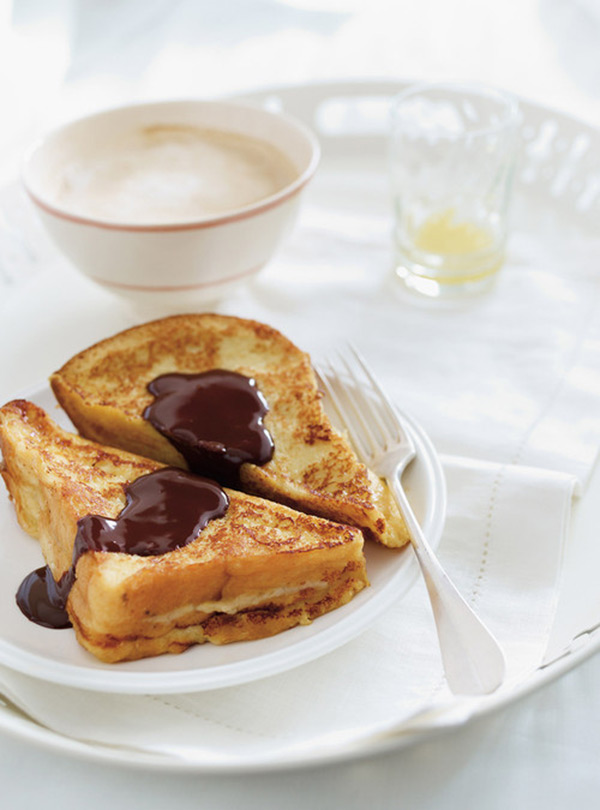 Caramelized Banana French Toast with Chocolate Sauce