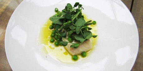 Baked Halibut with Peas and Lemon