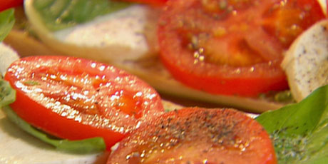 Open-Faced Tomato, Mozzarella and Basil Sandwich