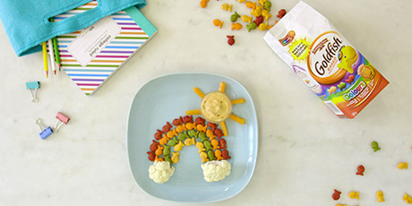 Colours Goldfish Rainbow with Queso Dip