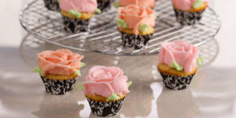 Flourless Mini Vanilla Cupcakes