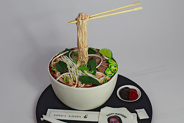 Cake that looks like a bowl of pho