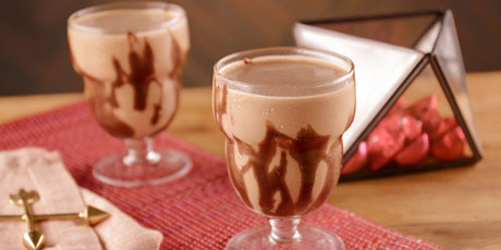 Chocolate-Peanut Butter Swirl Smoothie
