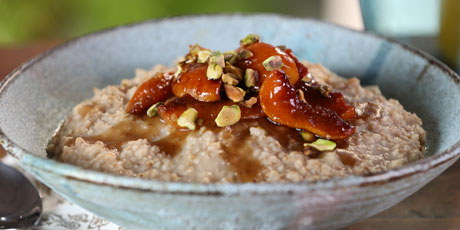 Lightly Toasted Overnight Steel-Cut Oatmeal with Honey-Roasted Apricots and Pistachios