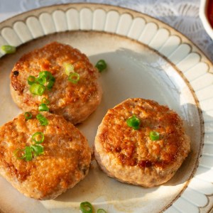 30-Minute, 3-Ingredient Kimchi Chicken Patties Your Kids Will Love