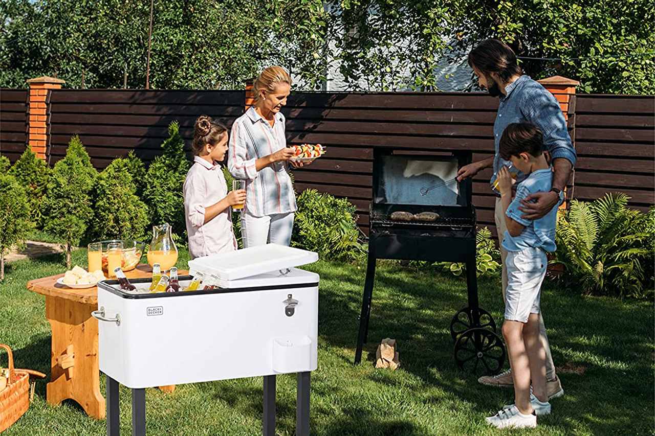 10 Must Have BBQ Accessories For Every Home Cook