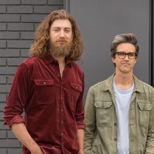 Watch: 10 Things to Know About Rhett & Link