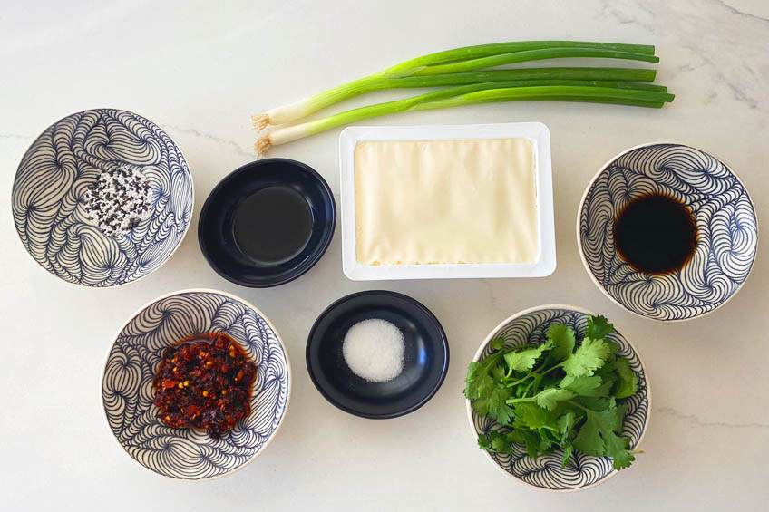 Ingredients for 5-minute spicy cold tofu
