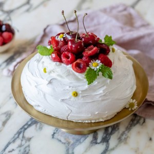A Foolproof Summer Pavlova (Yes, Really!)