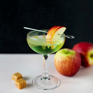 Enjoy This Seasonal Caramel Apple Martini All Season Long