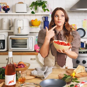 The Drew Barrymore Kitchen Collection Has Arrived in Canada - See Our Top Picks