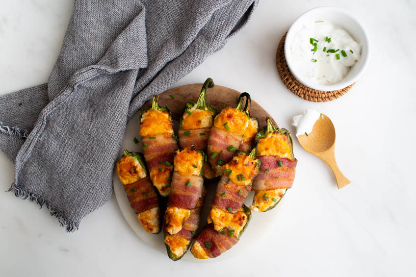 Air fryer jalapeno poppers, ready to serve