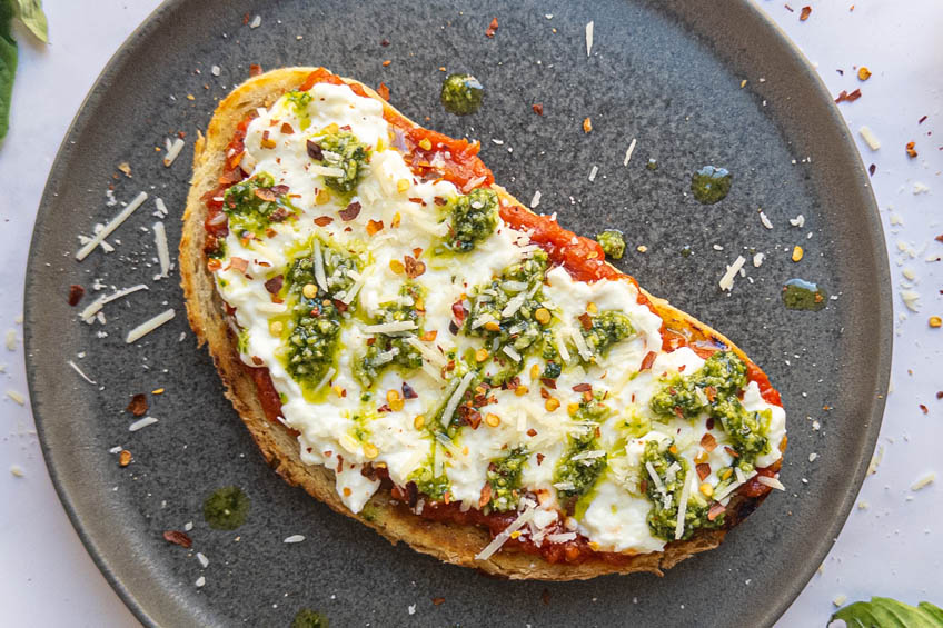 Cottage cheese pizza toast, ready to serve.