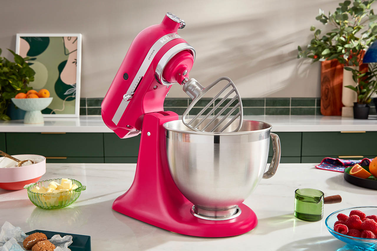 KitchenAid Colour of the Year 2023: Hibiscus