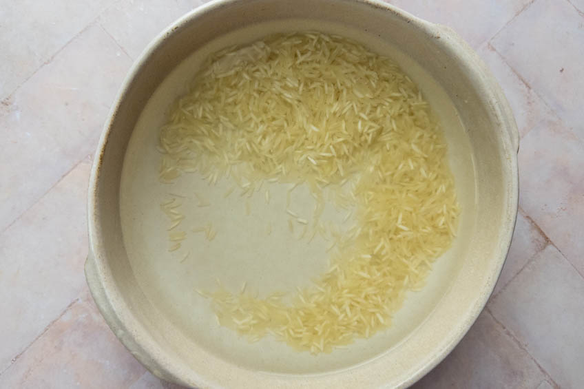 Rice in a bowl of water