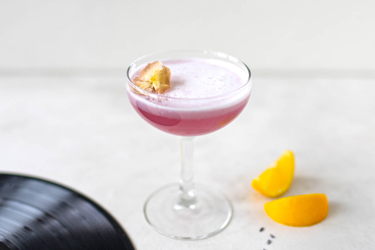 lavender haze cocktail feat