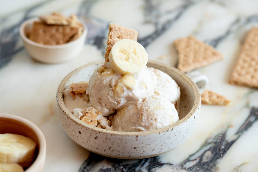 Banana Pudding Cottage Cheese Ice Cream in a bowl.
