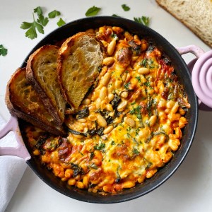 Cheesy Baked White Bean and Kale Skillet
