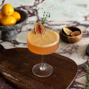 This Beyonce-Inspired “Pure/Honey” Cocktail is the Perfect Renaissance Sip
