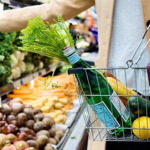 10 Grocery Hacks to Help You Save Money