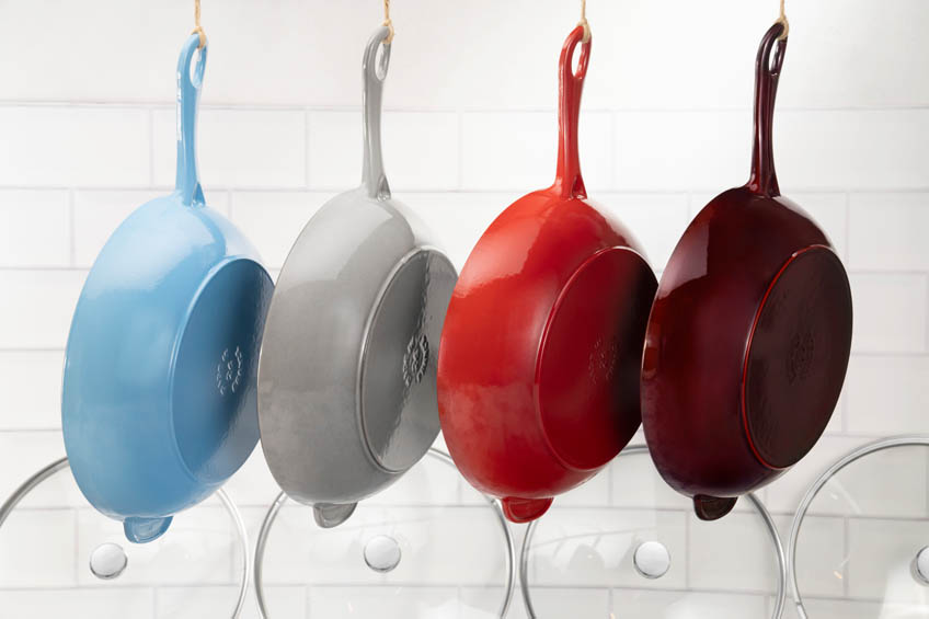 Staub Daily Pan in different colours