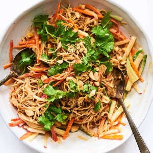 Cold Rice Noodle Salad With Spicy Peanut Sauce