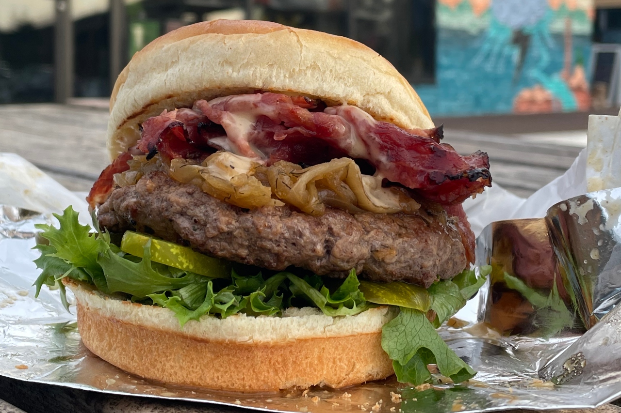 Our Favourite Burgers Across Canada   Best Burgers Canada Feature 