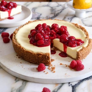 Cottage Cheese Cheesecake With Raspberry Sauce