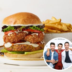 Get the Recipe for the Jonas Brother’s Favourite Toronto Burger