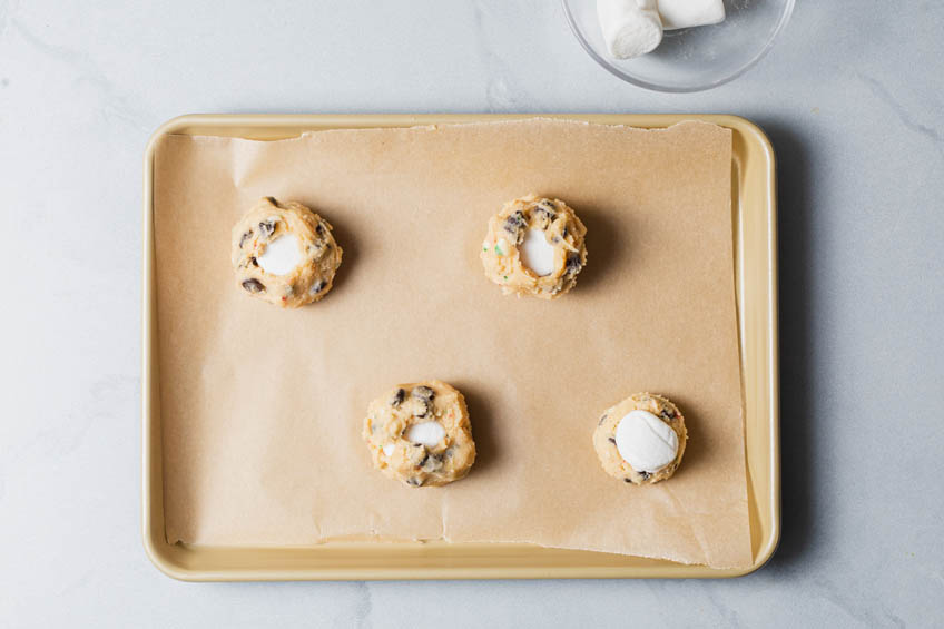Unbaked cookies on baking sheet