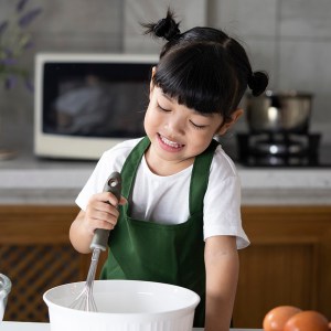 10 Baking Safety Tips to Teach Your Budding Beginner Baker