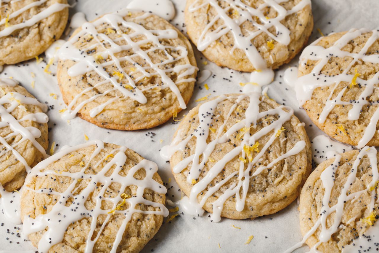 Closeup on lemon poppy seed cookies