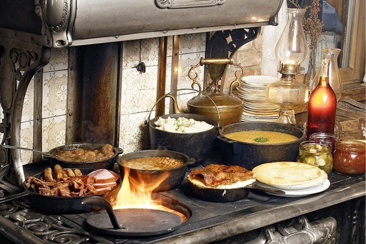 traditional meal at Sucrerie de la Montagne on a vintage oven