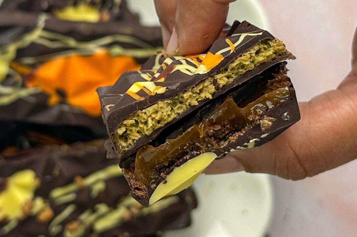 Viral Pistachio Knafeh Kunafa Chocolate Bar