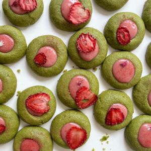 Matcha Strawberry Cookies