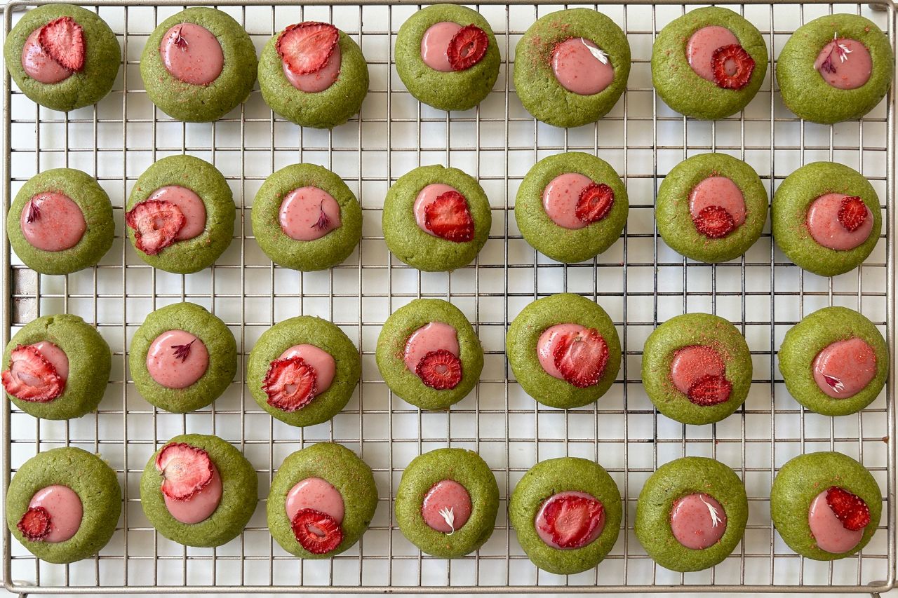 Matcha Strawberry Cookies
