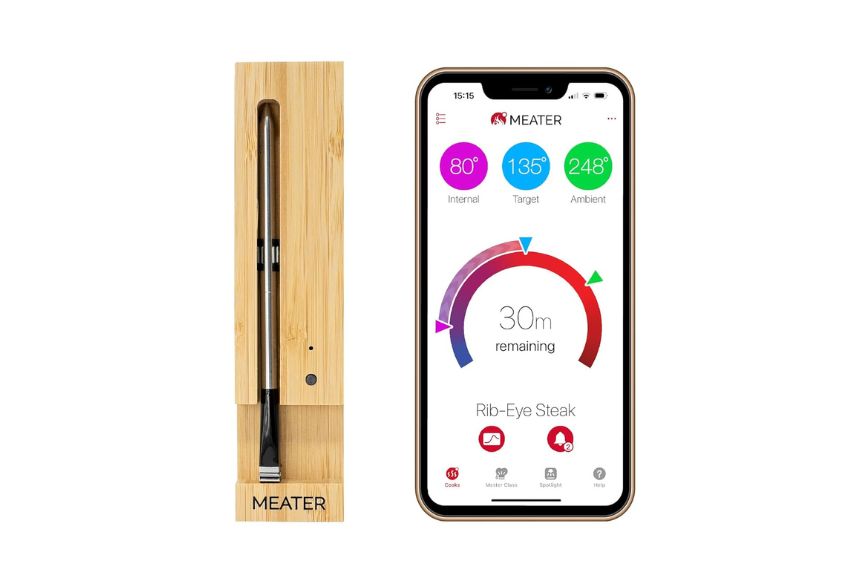 MEATER meat thermometer and cell phone with app