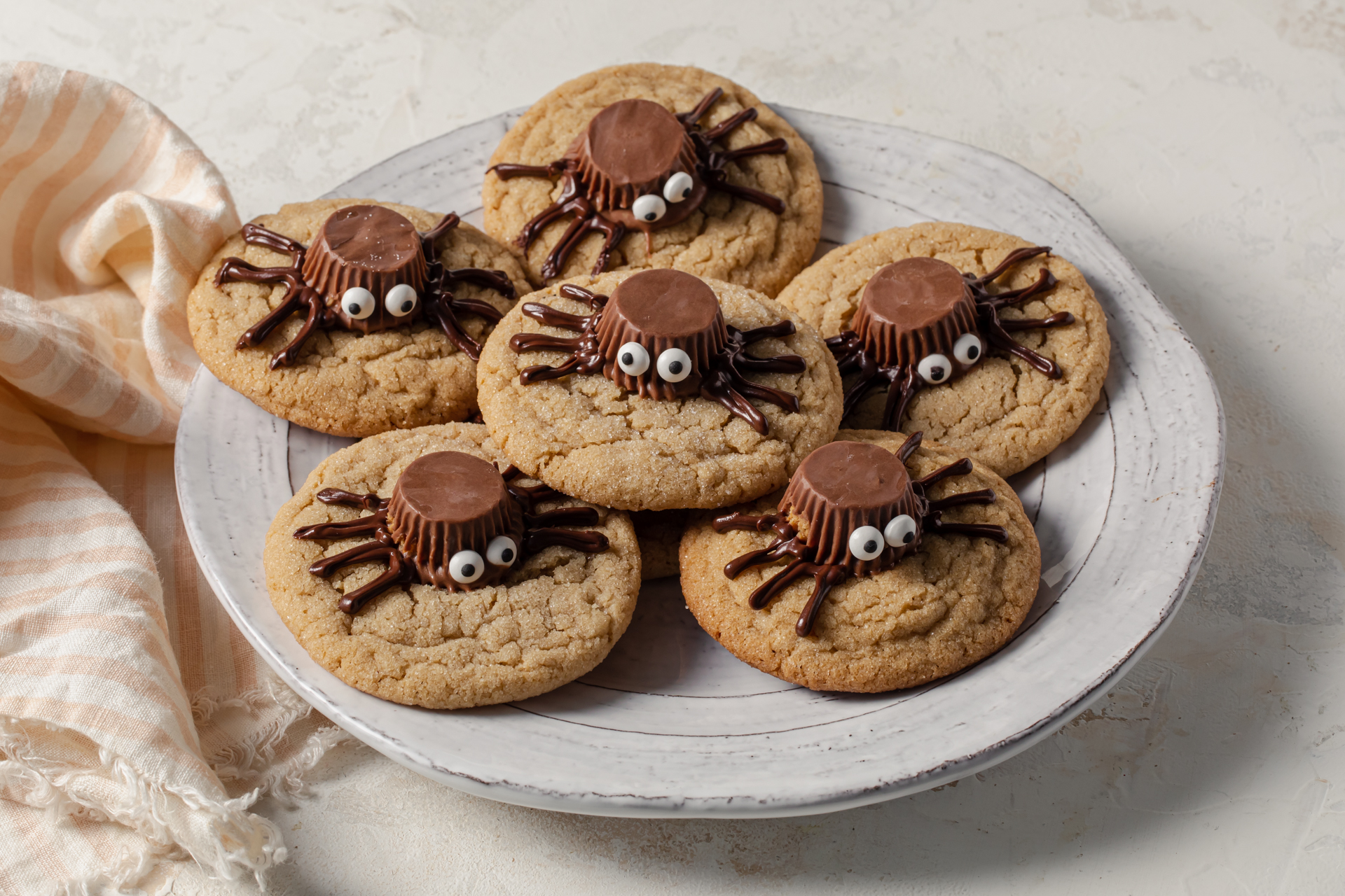 Peanut Butter Spider Cookies