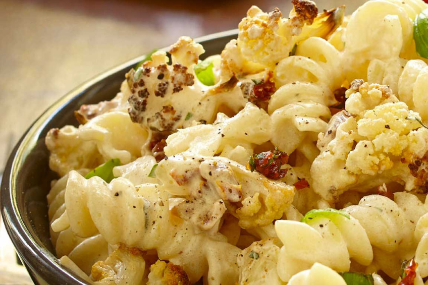 A bowl of creamy cauliflower pasta